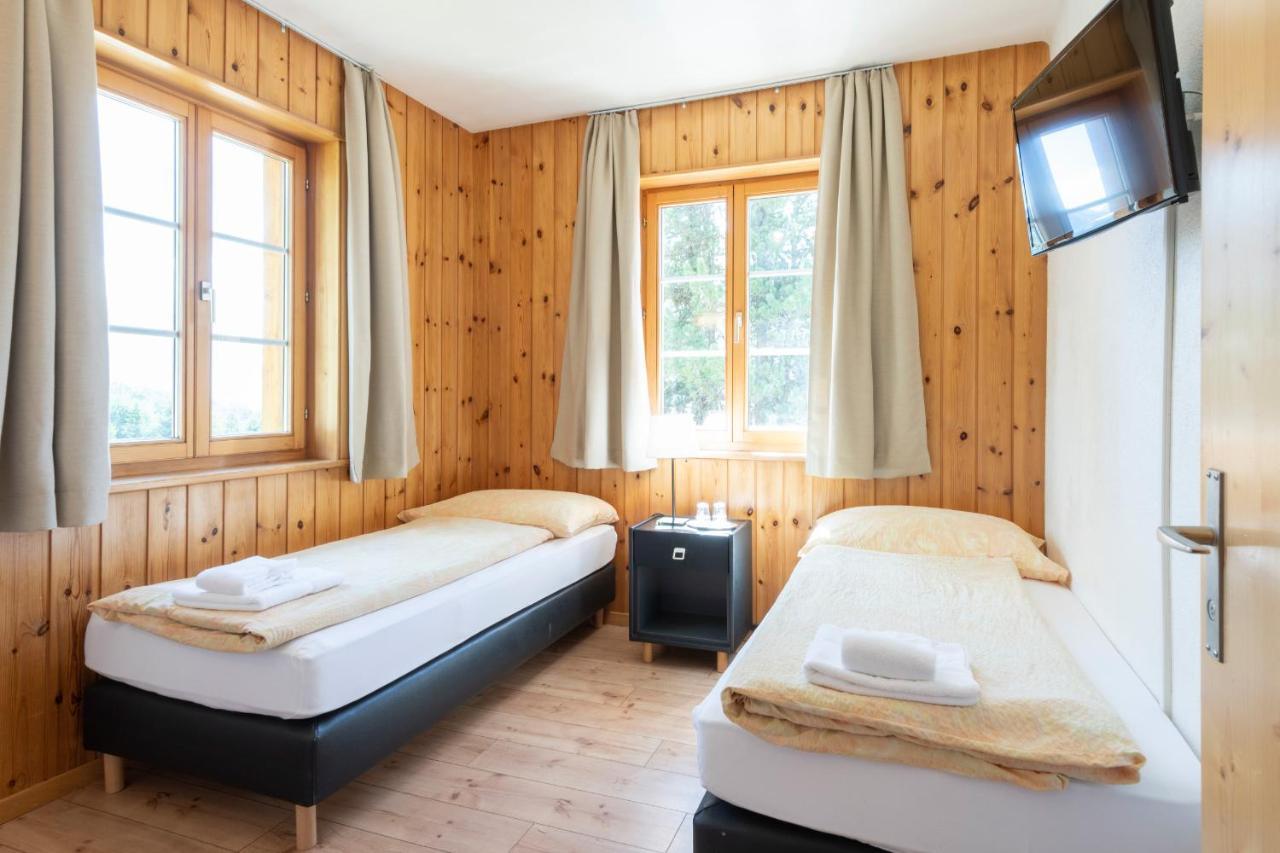 Hostel By Randolins Sankt Moritz Esterno foto